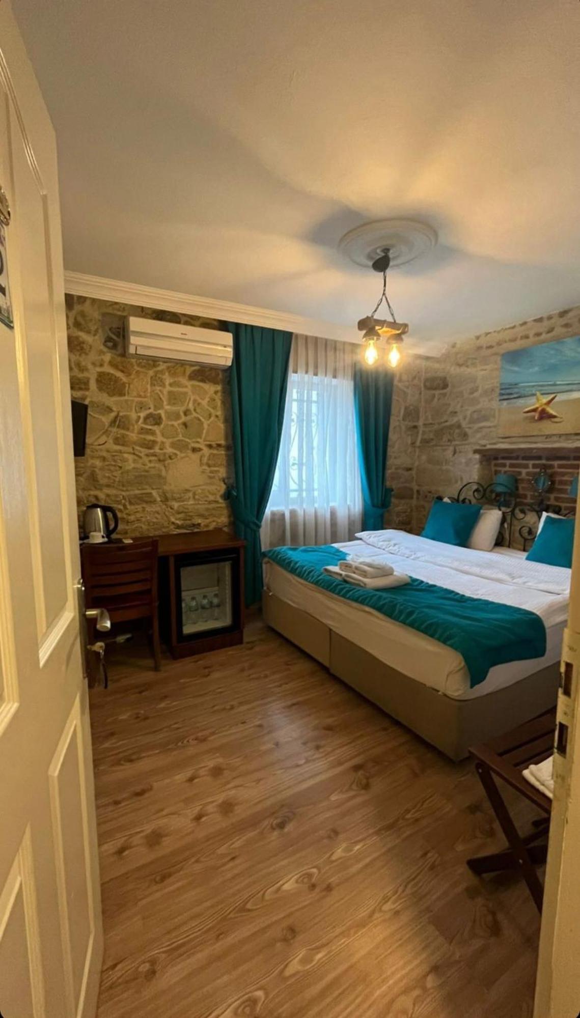 Foca Antik Otel Extérieur photo