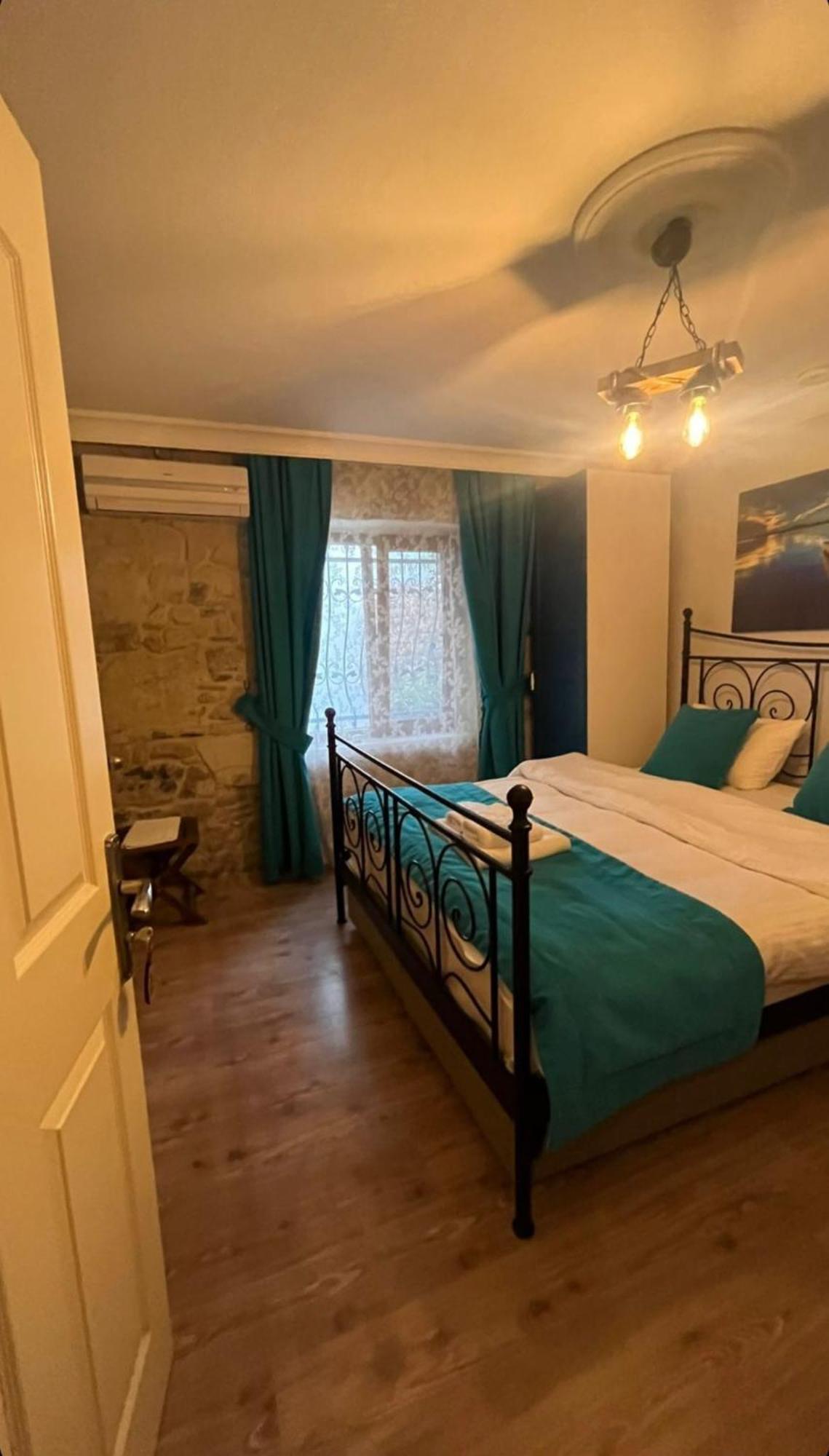 Foca Antik Otel Extérieur photo