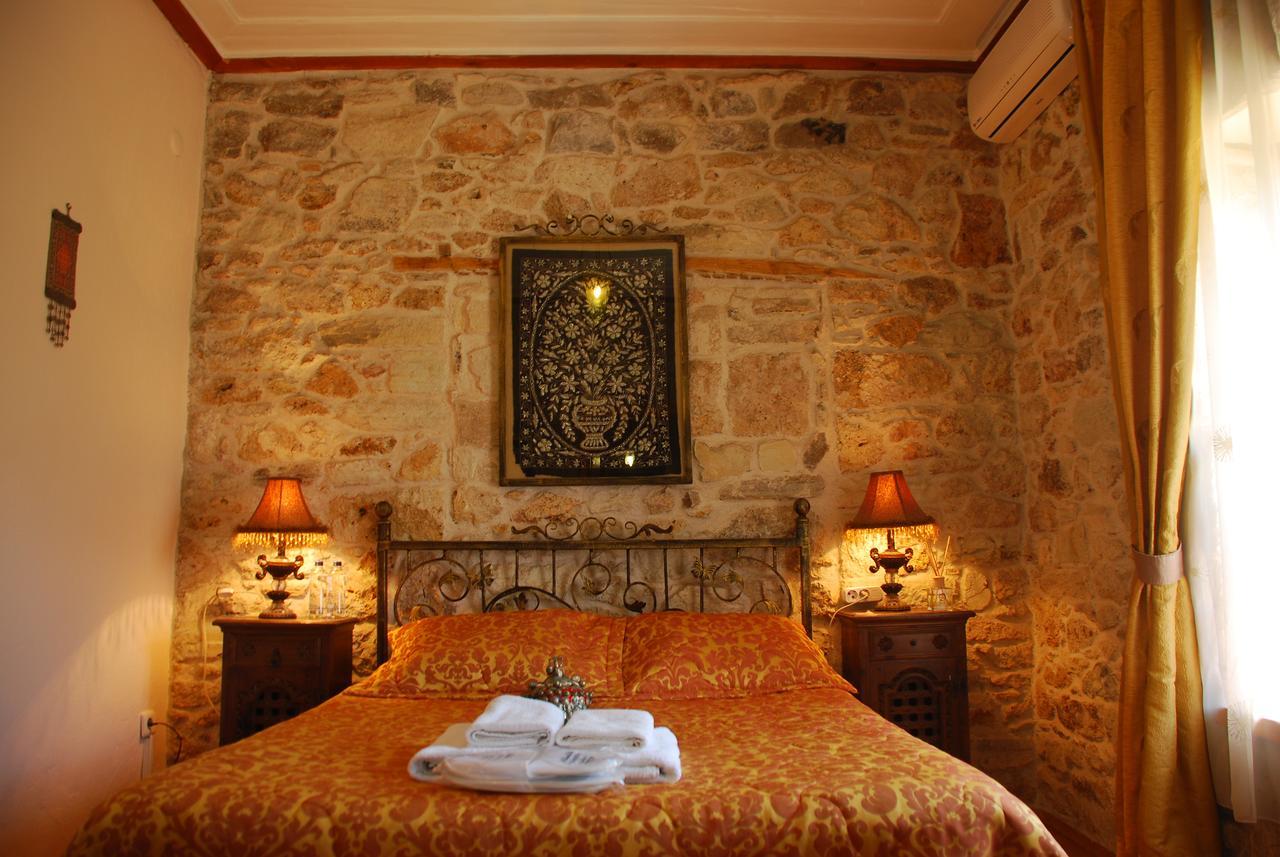 Foca Antik Otel Extérieur photo