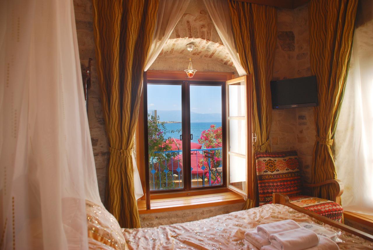 Foca Antik Otel Extérieur photo