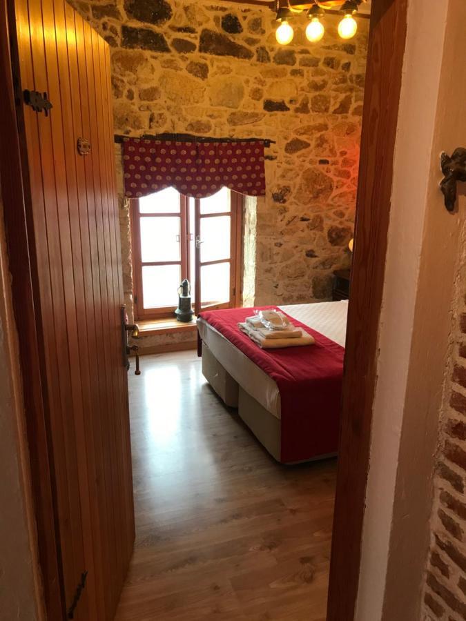 Foca Antik Otel Extérieur photo
